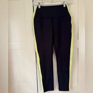 Splits 59 Cropped Two-Toned Navy and Yellow Leggings Size Medium